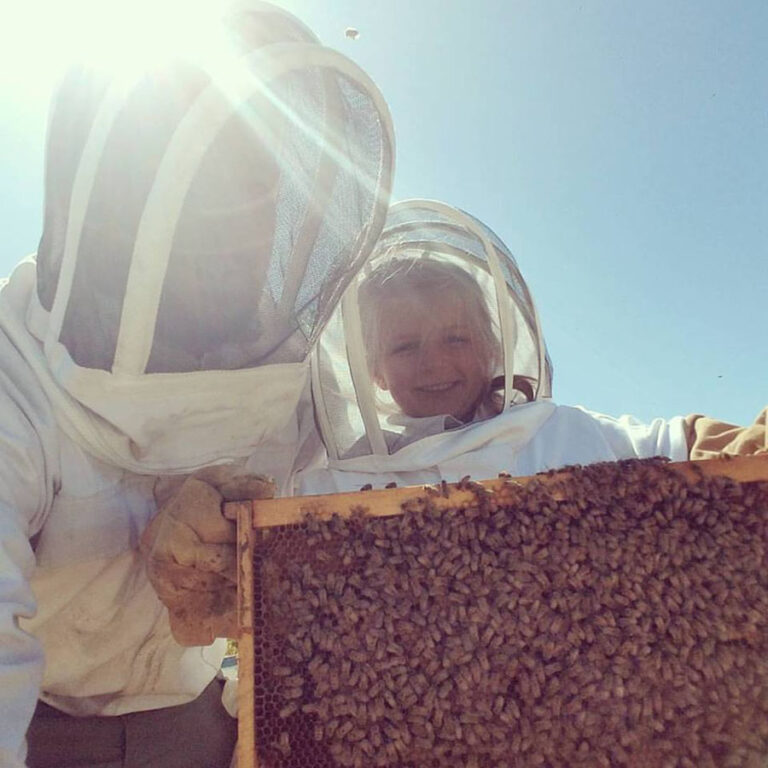 Flying Bee Ranch - Beekeeping Suits Flying Bee Ranch - Beekeeping Suits