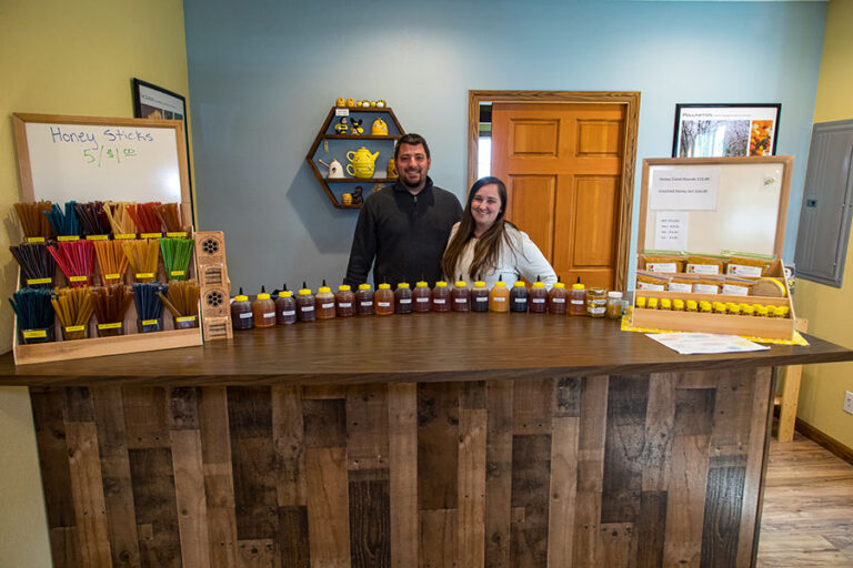 Raw Honey for sale in Salem, Oregon Raw Honey for sale in Salem, Oregon